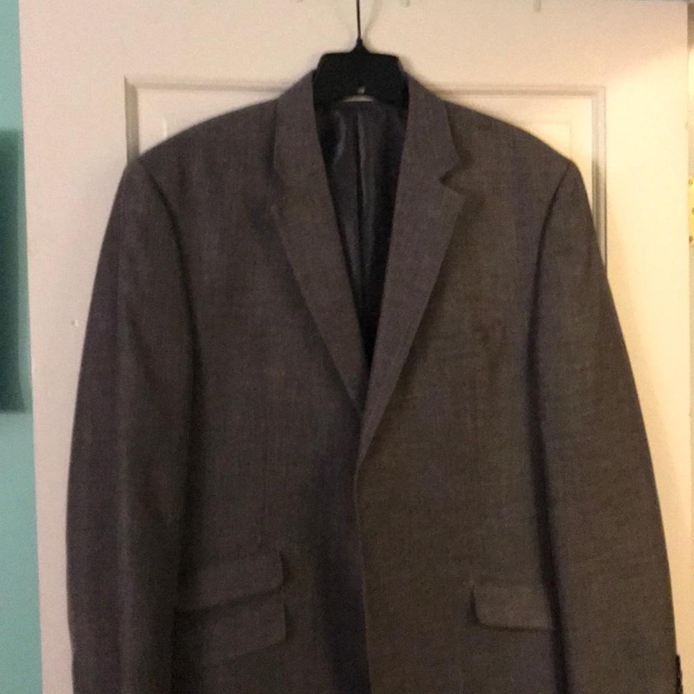 Perry Ellis sport coat. Only wore a few times